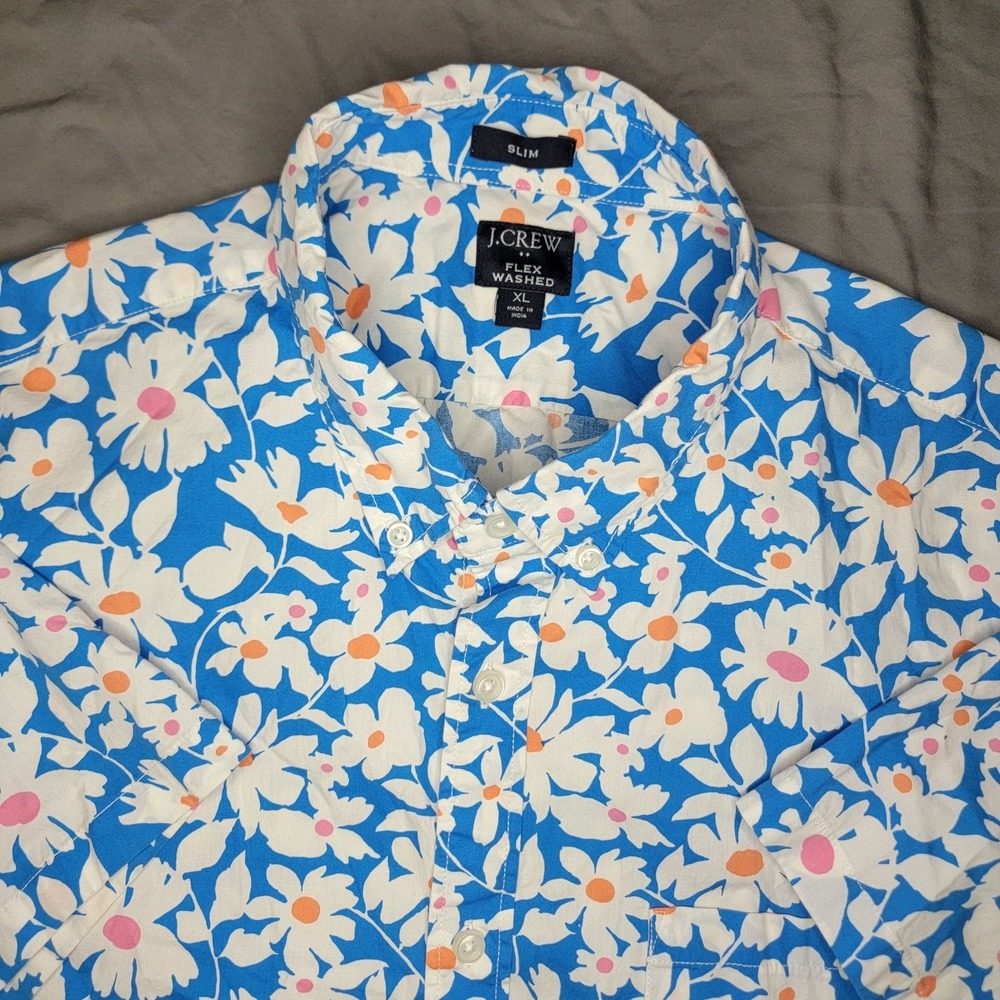 J.Crew Flex Washed Button Shirt Men's XL Blue Floral All Over Print Short Sleeve